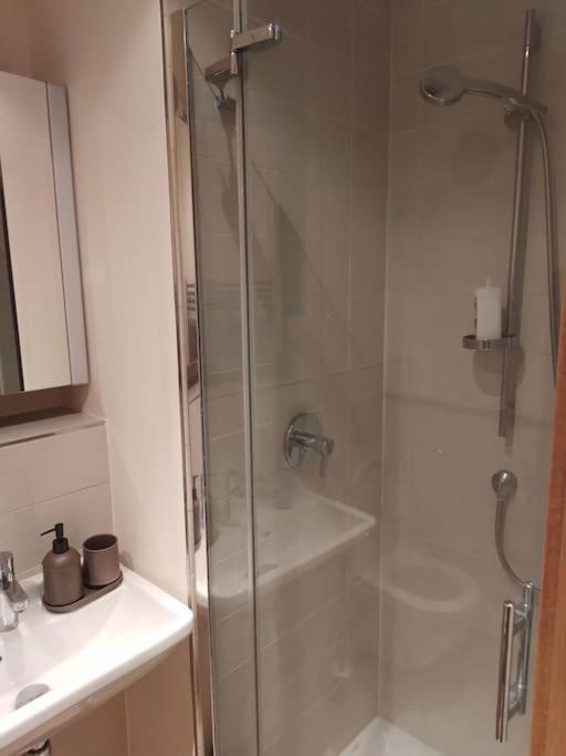 Beautiful 2Br/2Bar Apartement In European District Bruxelles Exterior foto